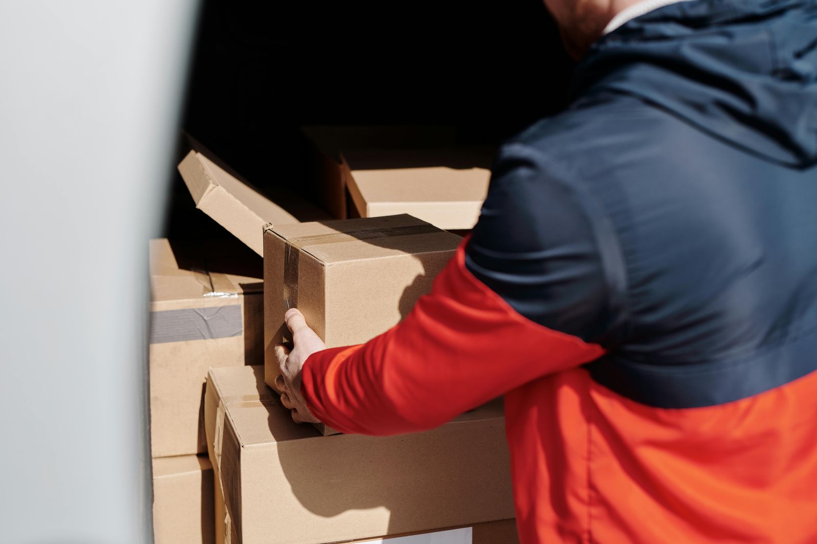 Why Trackon Parcel Service is the Preferred Choice for Fast and Secure Deliveries