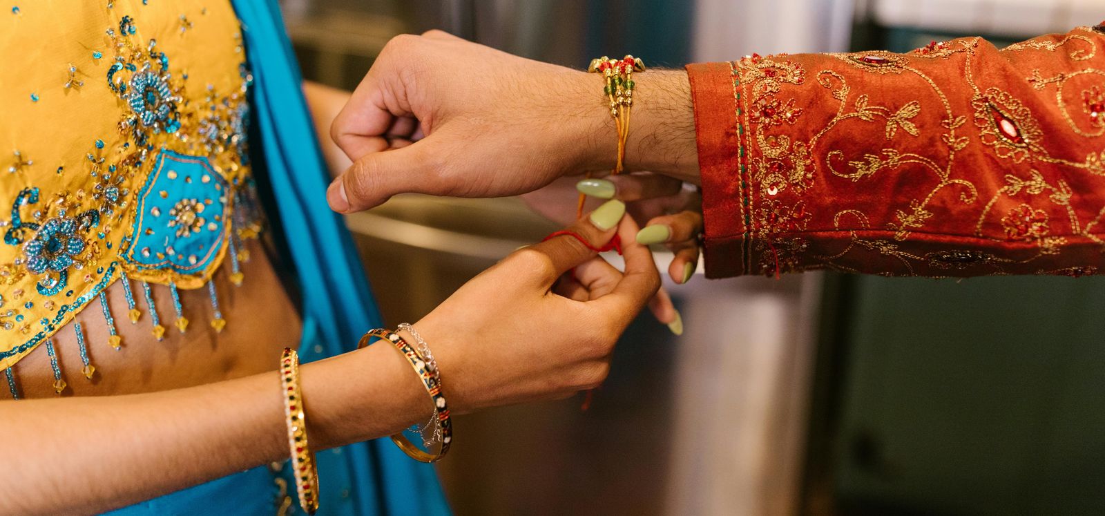Delivering Rakhi with Speed, Love & Trust – Choose Trackon