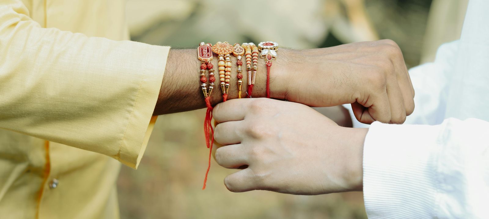 Trackon rakhi service standard or prime, always on time