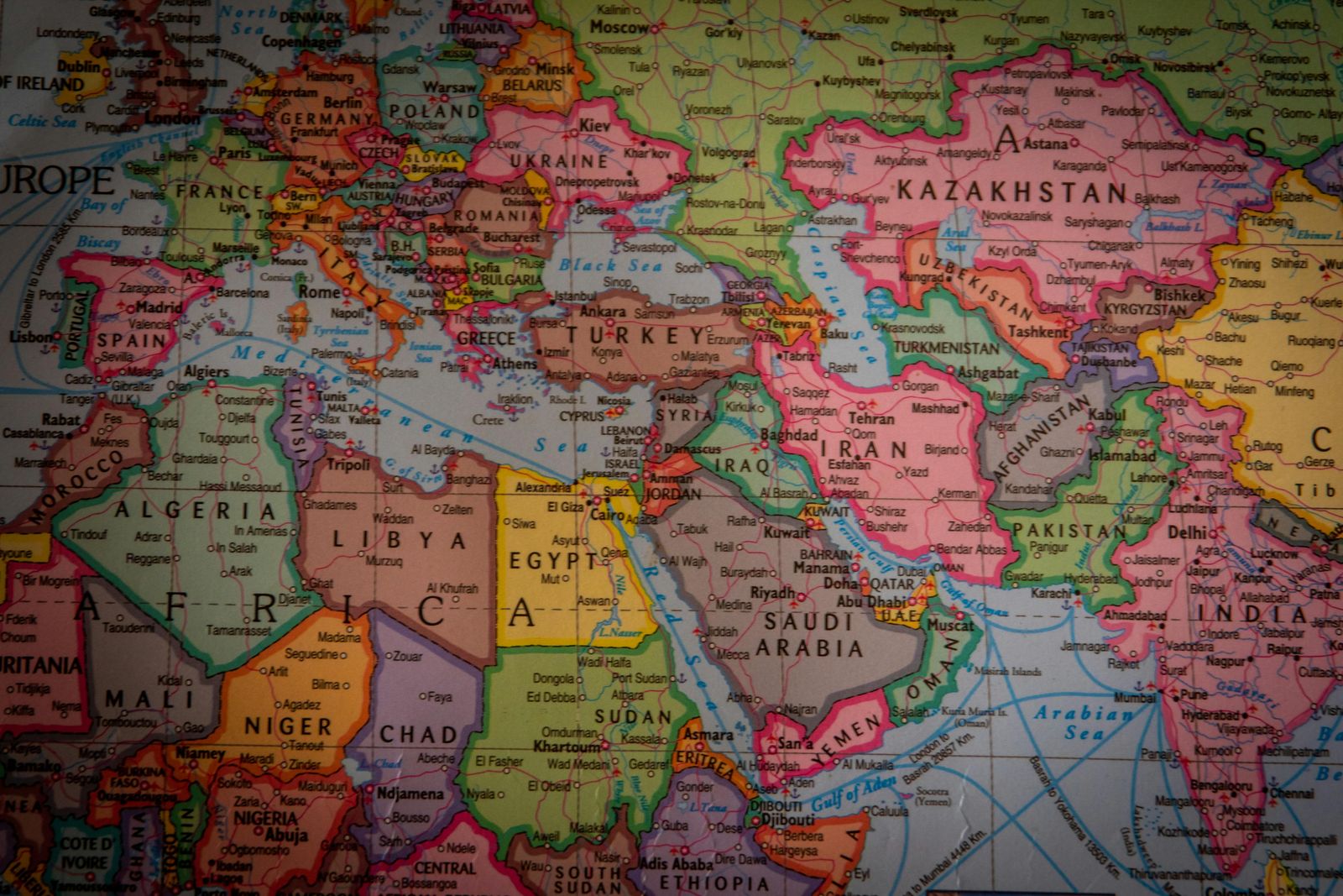 No Distance Too Far – Ship Rakhi Worldwide with Trackon