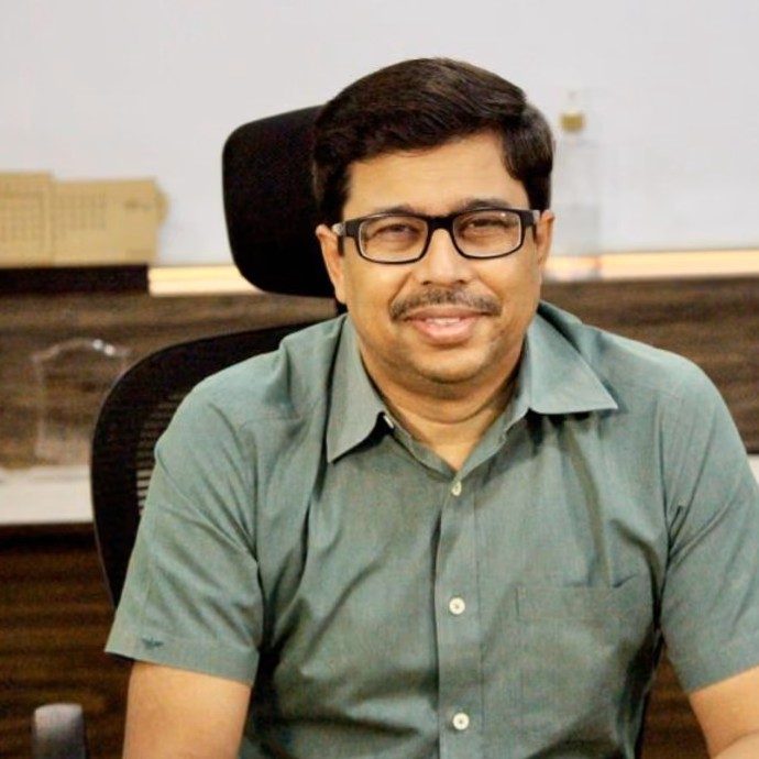 Logistics unicorn Xpressbees acquires courier company Trackon